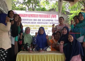 PKM  Pertanian UMSU Olah Semangka Jadi Minuman Kesehatan